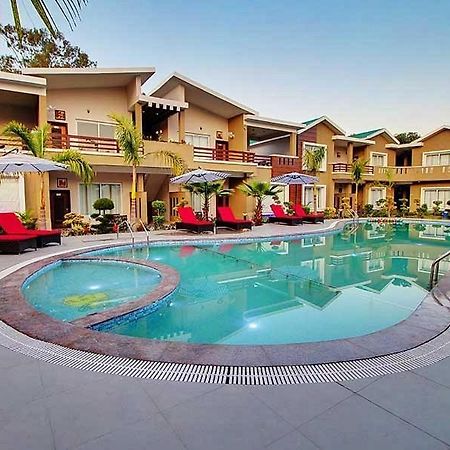רמנגר Corbett Fun Resort מראה חיצוני תמונה